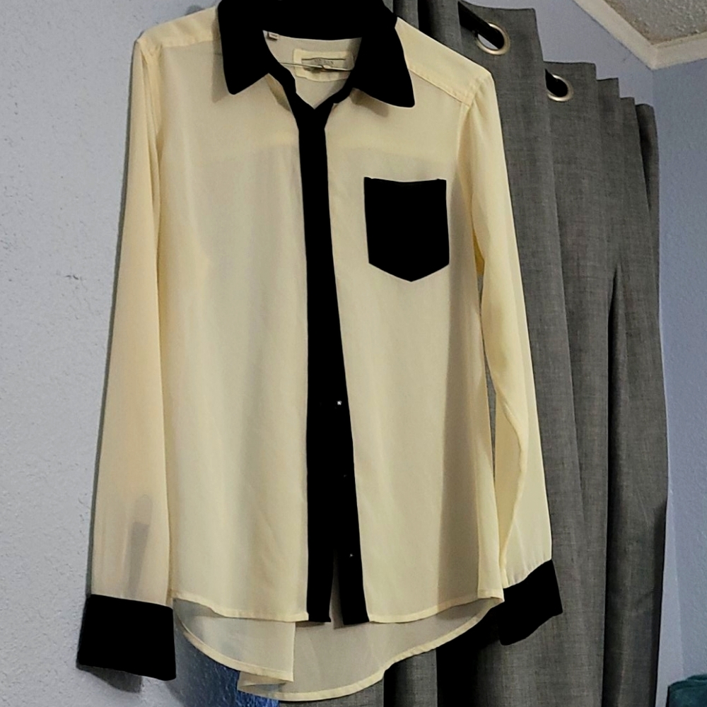 Sheer white and black Guess shirt